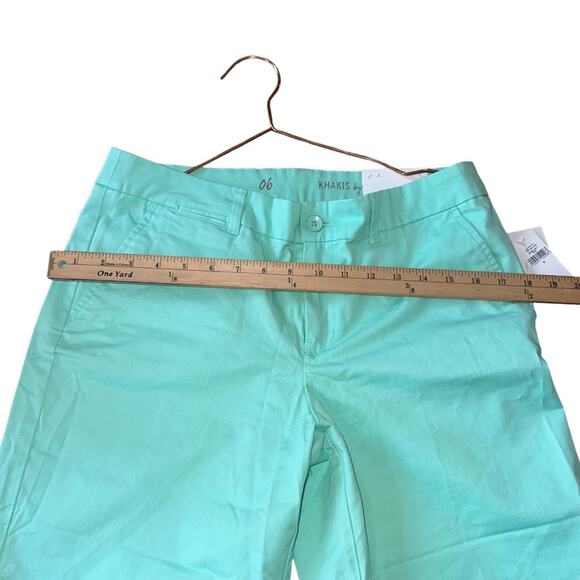 Khakis by GAP Boyfriend Roll Up  Mint Green Shorts 6 new with tag - Picture 4 of 8
